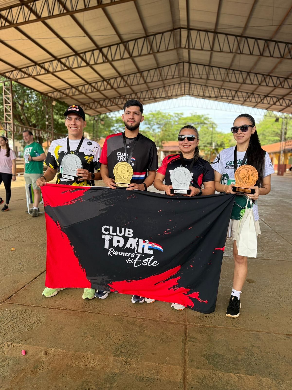 Podio Corrida del Soldado — Club Trail Runners del Este